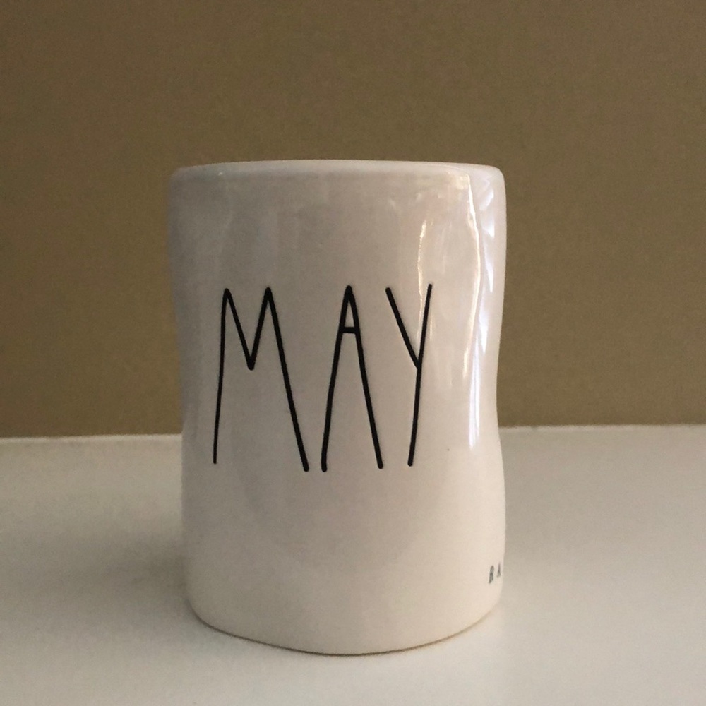 💚Rae Dunn May/Emerald mug💚